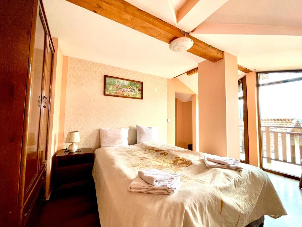 Family Hotel Carpe Diem Banya  Exterior photo