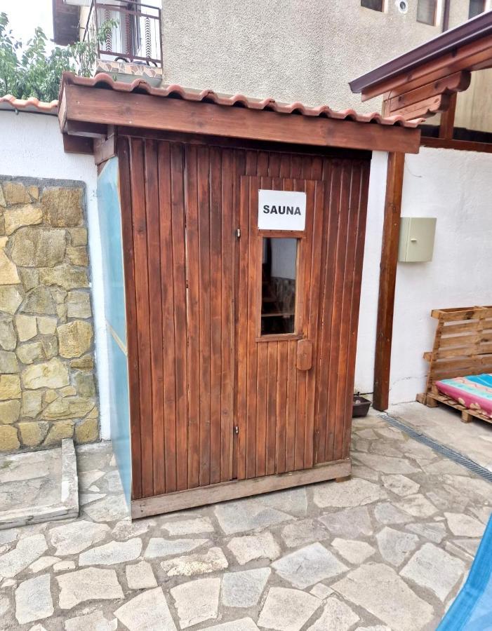 Family Hotel Carpe Diem Banya  Exterior photo