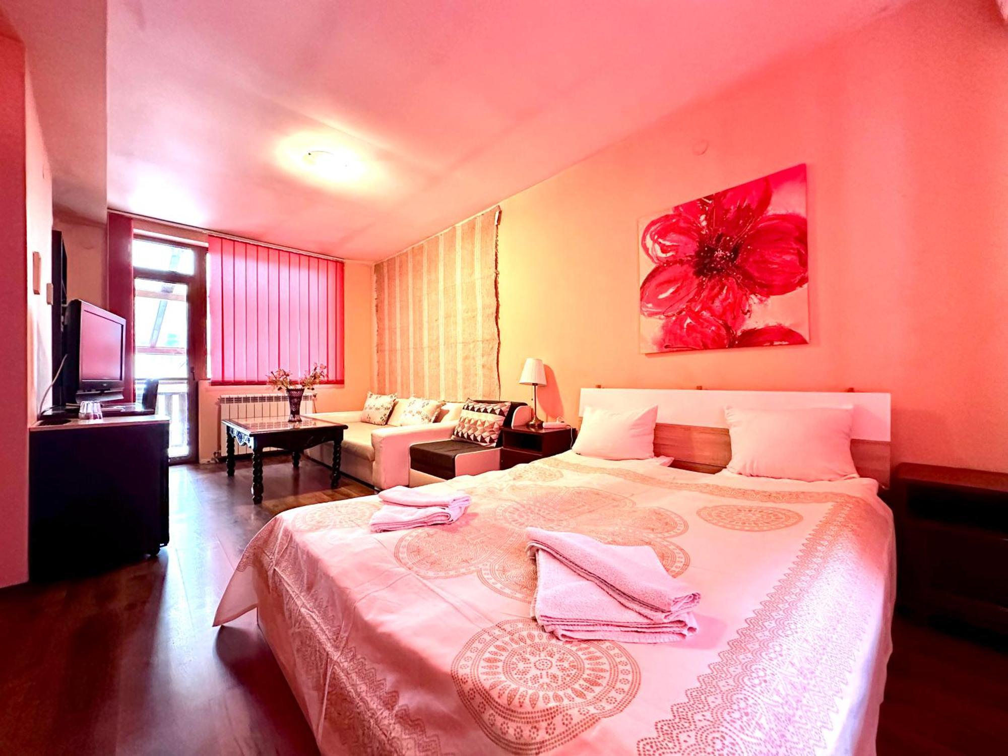 Family Hotel Carpe Diem Banya  Exterior photo